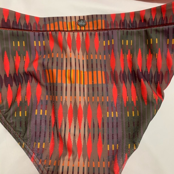 Prana swimsuit - Picture 3 of 5